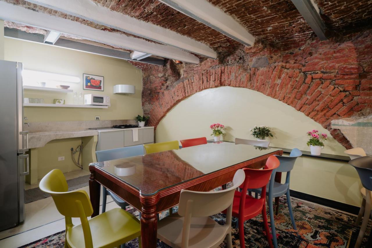 Le Stanze Del Piccadilly Hostel Genoa Ngoại thất bức ảnh